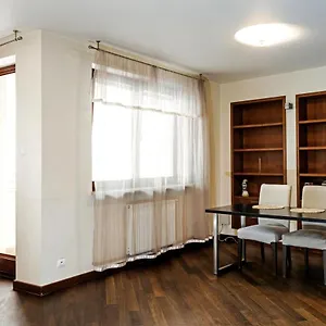 https://apartmani-tiha-szucha-residence.warsawhotelspoland.com